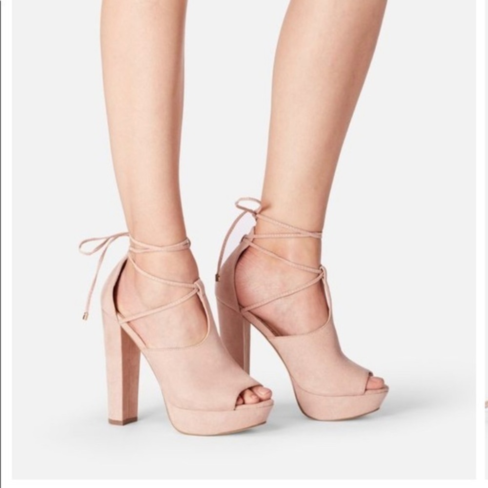 JustFab Shawne Dress Sandal Taupe Heels